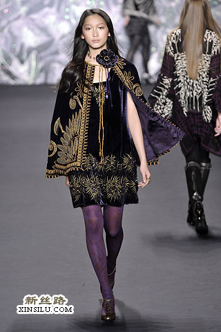 Anna Sui ﶬrbʷ 󴮟