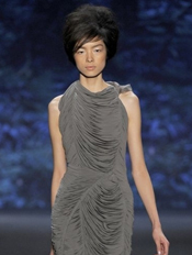 Vera Wang2011߼(j)Ůb(chng)